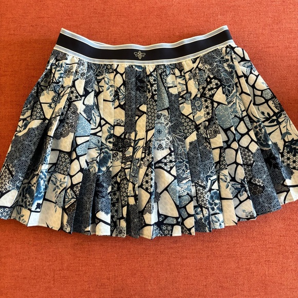 Johnny Was Bee Active Pleated Tennis Skirt - Picture 6 of 6